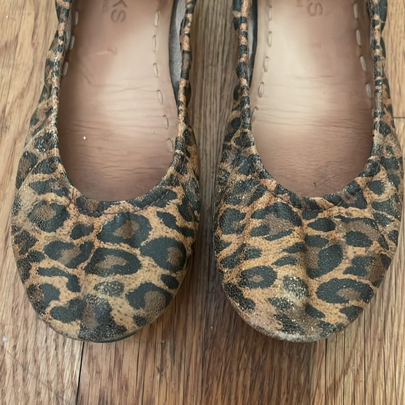 Tieks Leopard Size 7 - Picture 2 of 7
